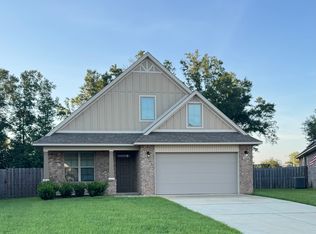 3928 Shady Grove Dr, Pace, FL 32571