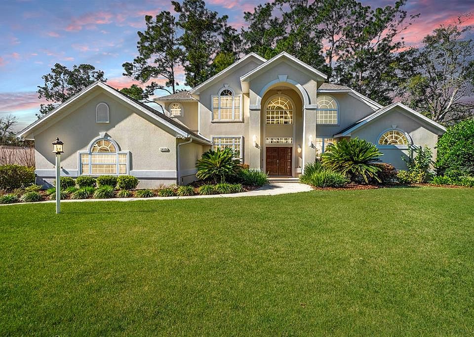 1st image of 1410 SE 49th Ave