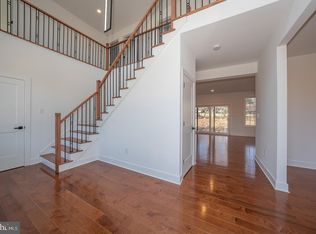 2627 County Line Rd, Chalfont, PA 18914