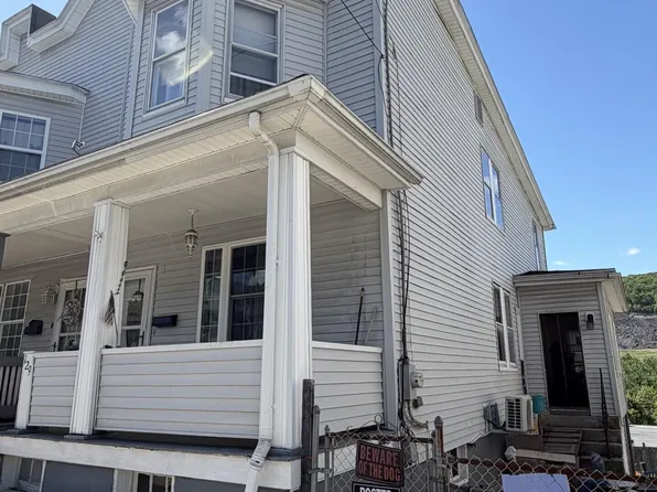 129 E Ridge St, Coaldale, PA 18218