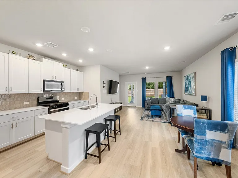 18757 Timber Glen Dr — Photo 6