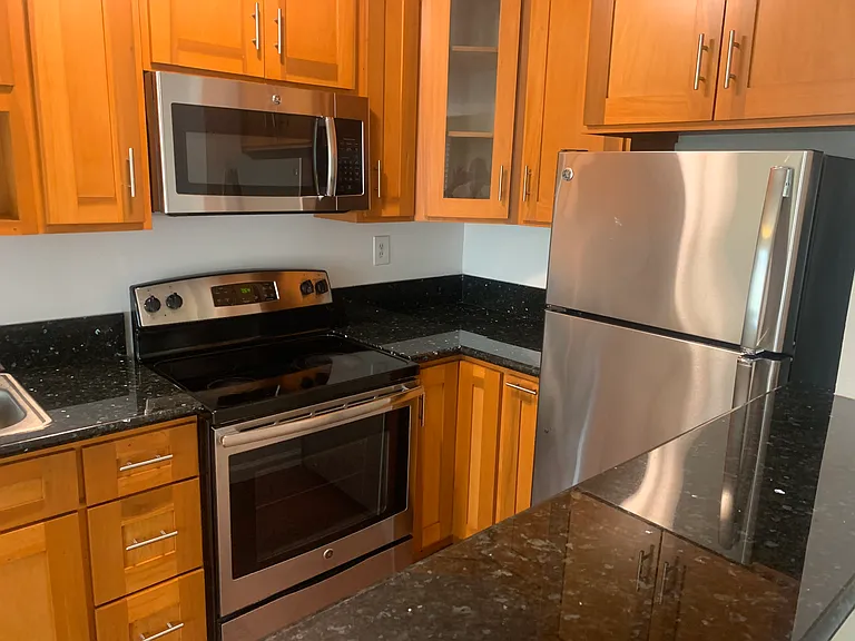 2852 Sawtelle Blvd — Photo 1