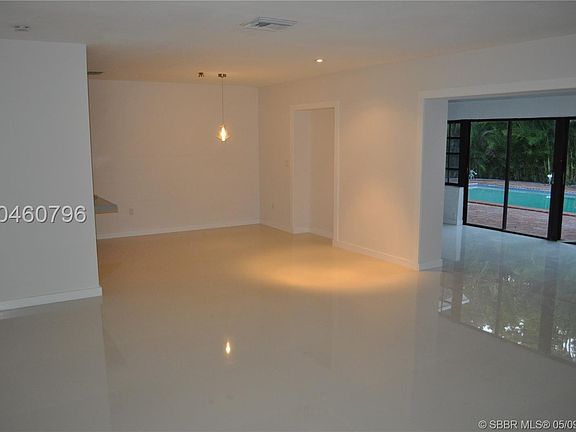 5th image of 1521 Trillo Ave
