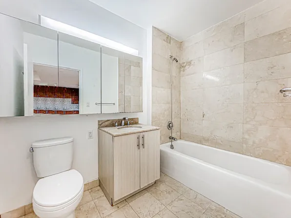 50 Oceana Drive image 13 of 19