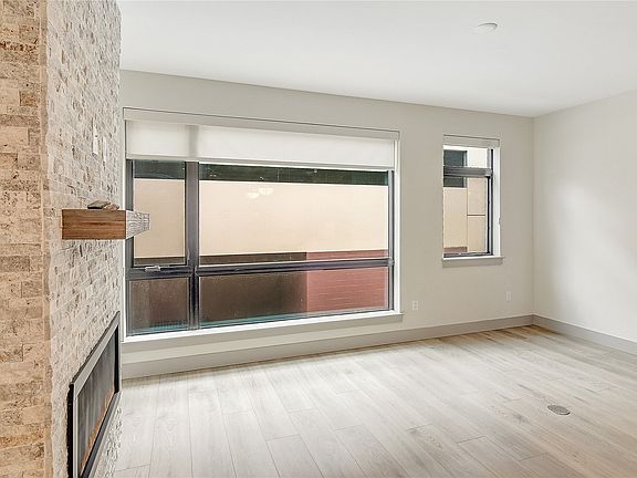 4th image of 75 W 4th Street UNIT 204W