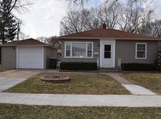 616 SW Southlawn Cir, Ankeny, IA 50023