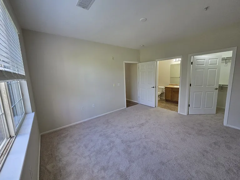 2682 S Cathay Way #204 — Photo 12