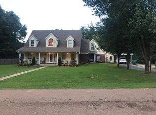 4330 Southern Manor Dr N, Lake Cormorant, MS 38641