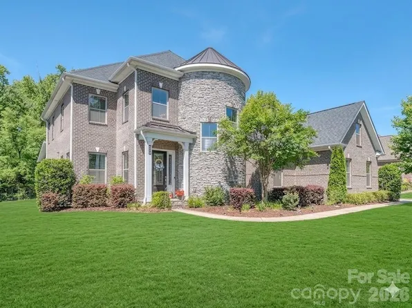 121 Enclave Blvd, Weddington, NC 28104
