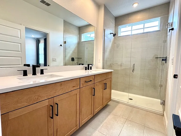 1825 Coastal Ct — Photo 19