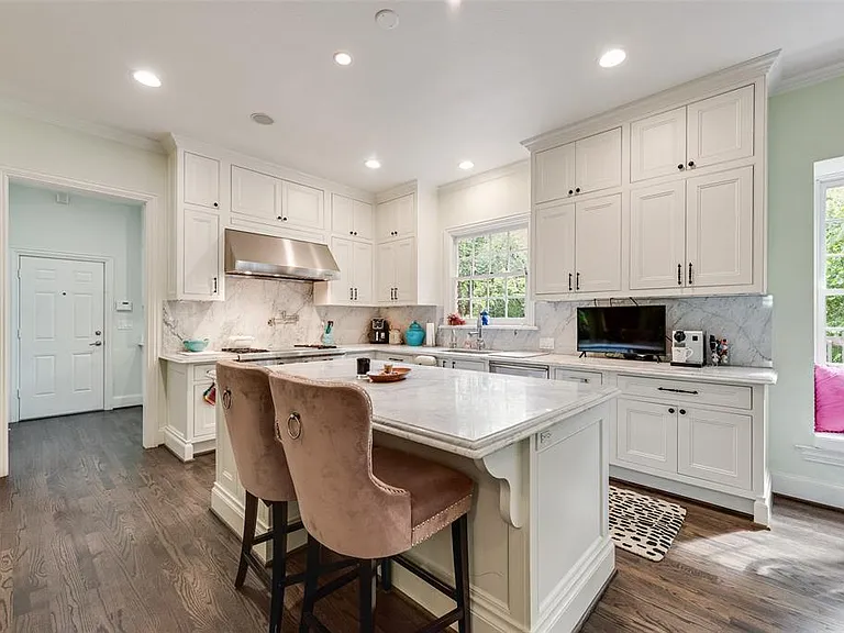 1418 Yakimo Dr — Photo 12