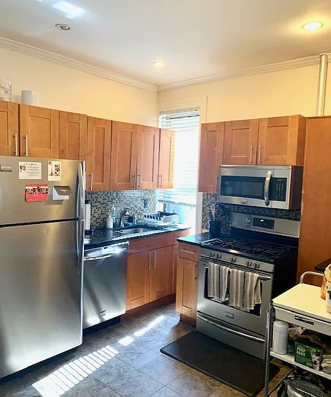 31-55 35th St #2F — Photo 1