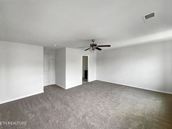 4th image of 172 Mandy Ln