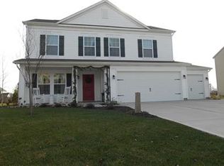 6851 Roundrock Ct, Avon, IN 46123