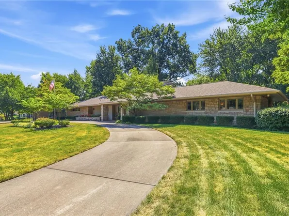 2025 W 96th St, Leawood, KS 66206