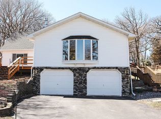 19988 W Andrew Rd, New London, MN 56273