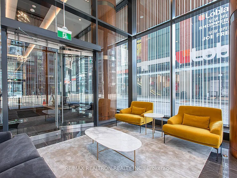 19 Bathurst St #1216 — Photo 5