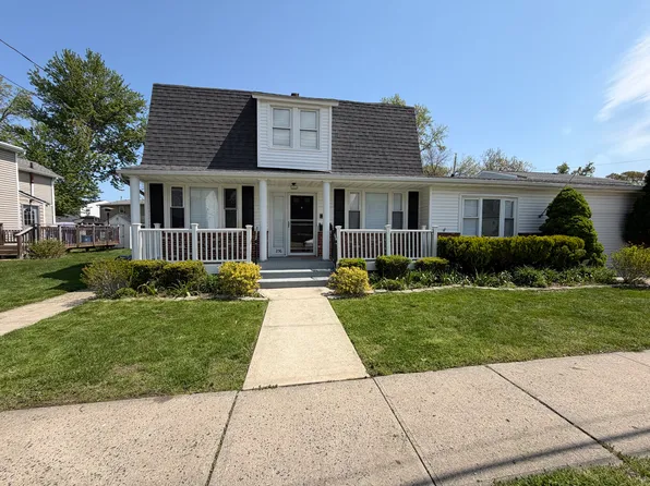 256 Twilight Ave, Keansburg, NJ 07734