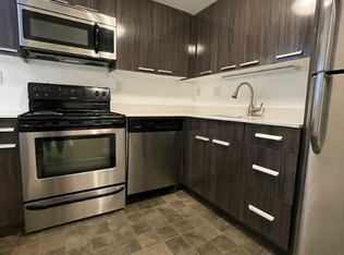 455 Centre St #G, Newton, MA 02458
