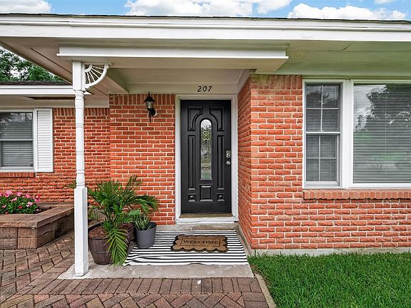 5th image of 207 Eldridge Rd