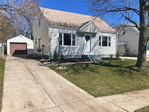 2nd image of 75 Foisset Ave
