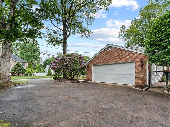 Attached 2-Car Garage