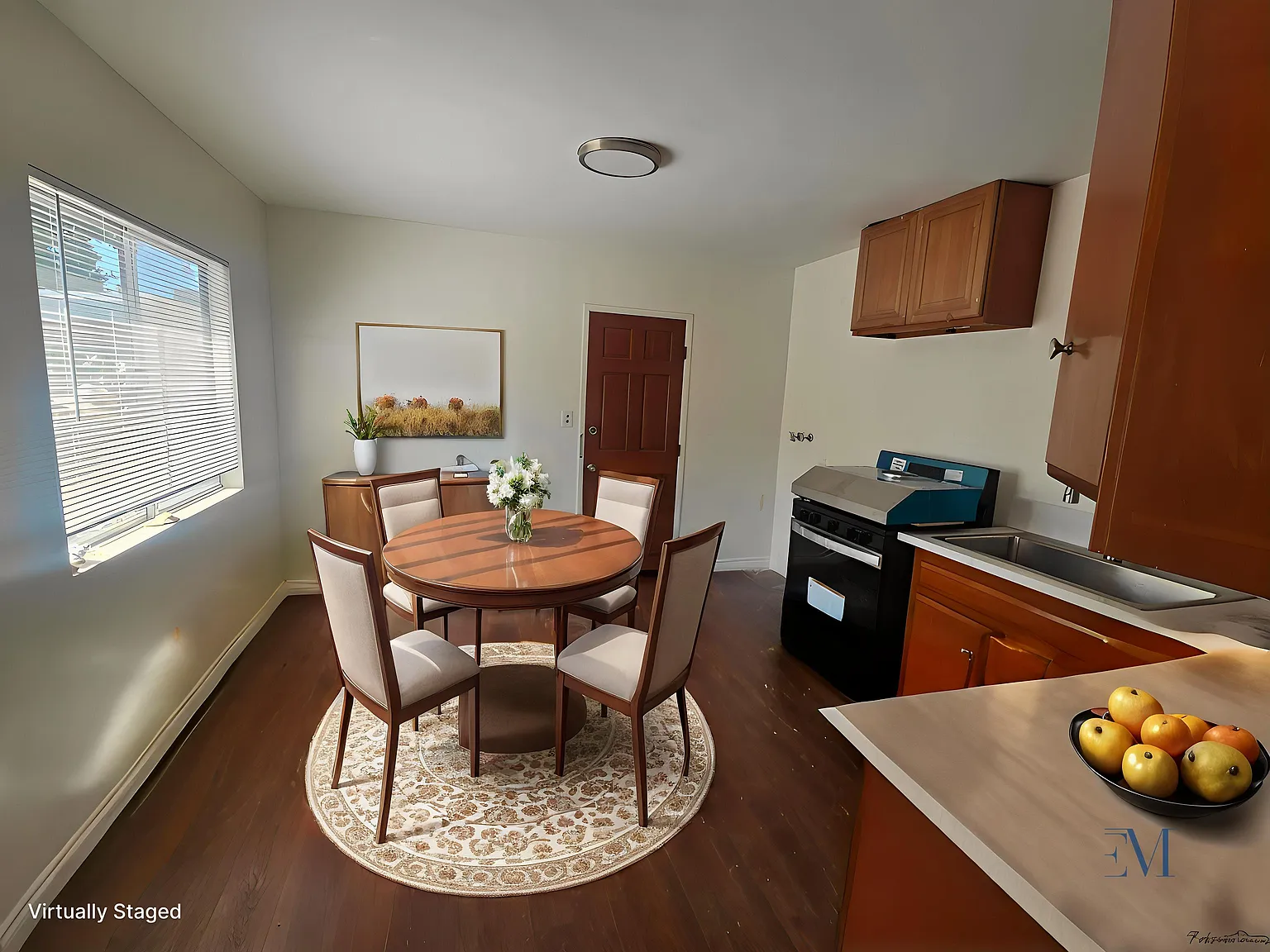 2 bed, 900 sqft, $2,600 — Photo 4