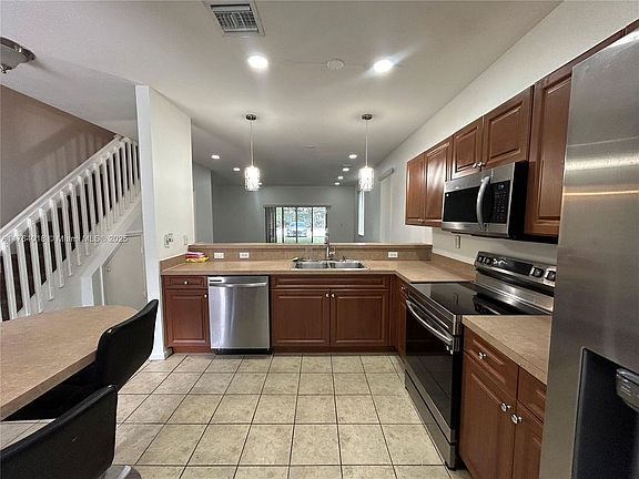 2nd image of 17339 NW 7th Ave APT 106