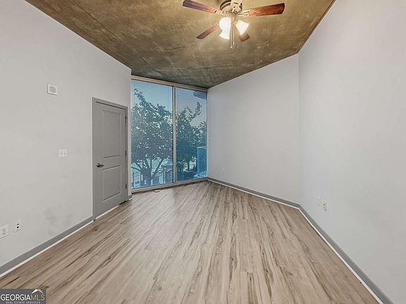 4th image of 400 W Peachtree St NW Unit 804