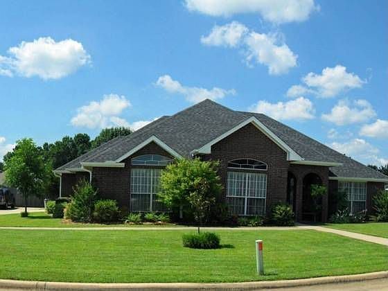1st image of 3730 Village Bnd