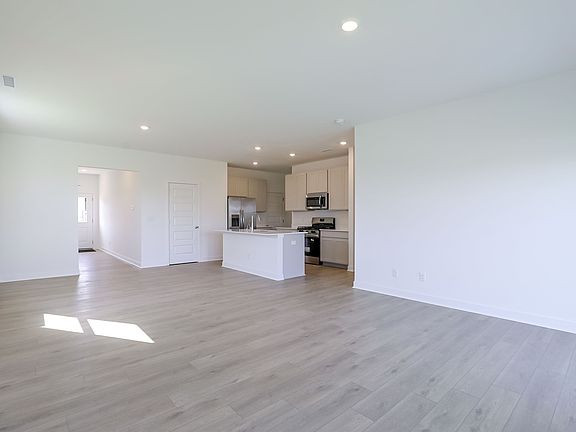 5th image of 8420 Grand Appaloosa Way