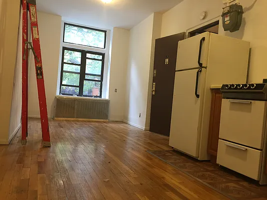 Rented by GPA Realty | media 25