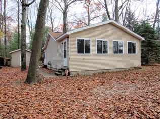 20956 100th Ave, Evart, MI 49631