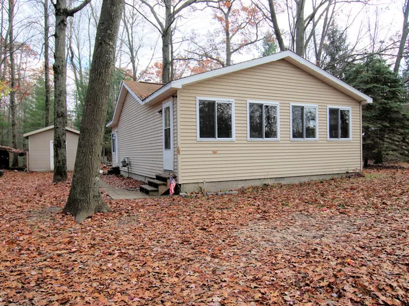 20956 100th Ave, Evart, MI 49631