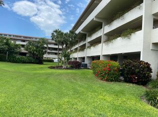 9604 Cortez Rd W APT 413, Bradenton, FL 34210