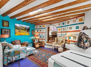 329 Camino Del Monte Sol, Santa Fe, NM 87501