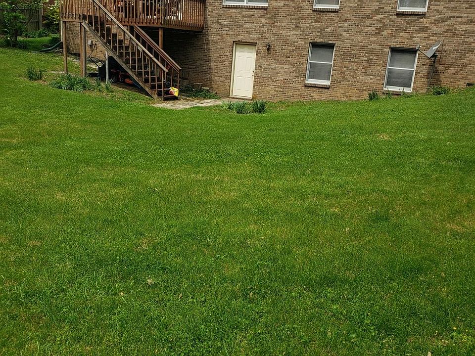 2nd image of 604 Kinlaw Dr