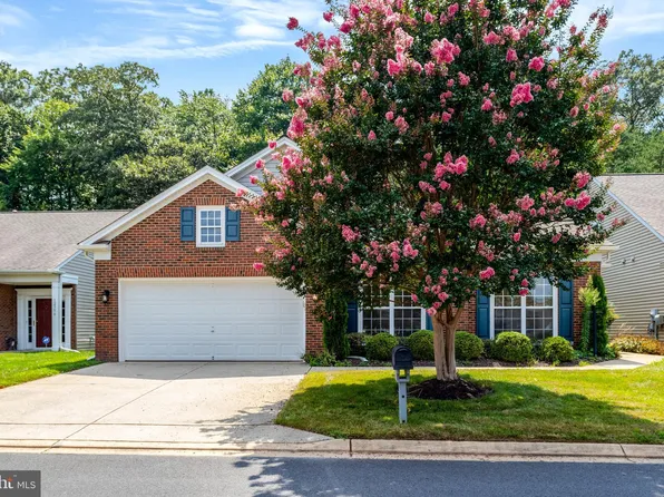 12350 Grantley Ct, Woodbridge, VA 22192