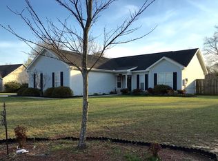 109 Oakridge Dr, Warner Robins, GA 31093