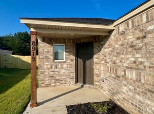 8912 Preston Wood Dr, Fort Smith, AR 72916