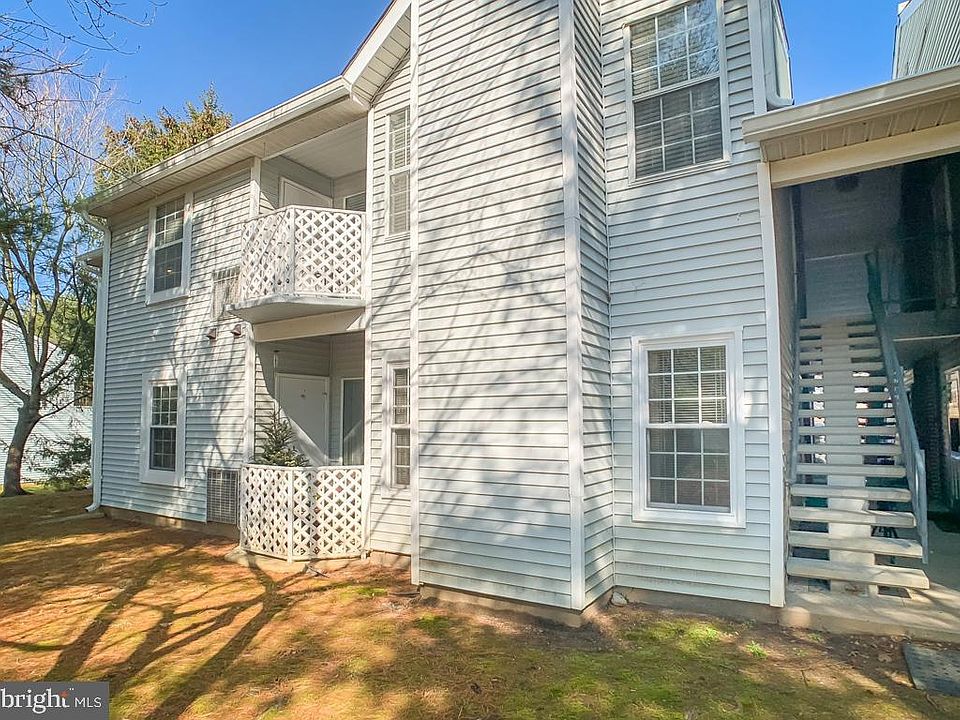 1208 Diamond Dr, Newtown, PA 18940 Zillow