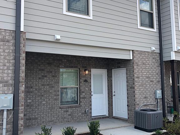 4th image of 555 Gresham Ln Unit 2-C