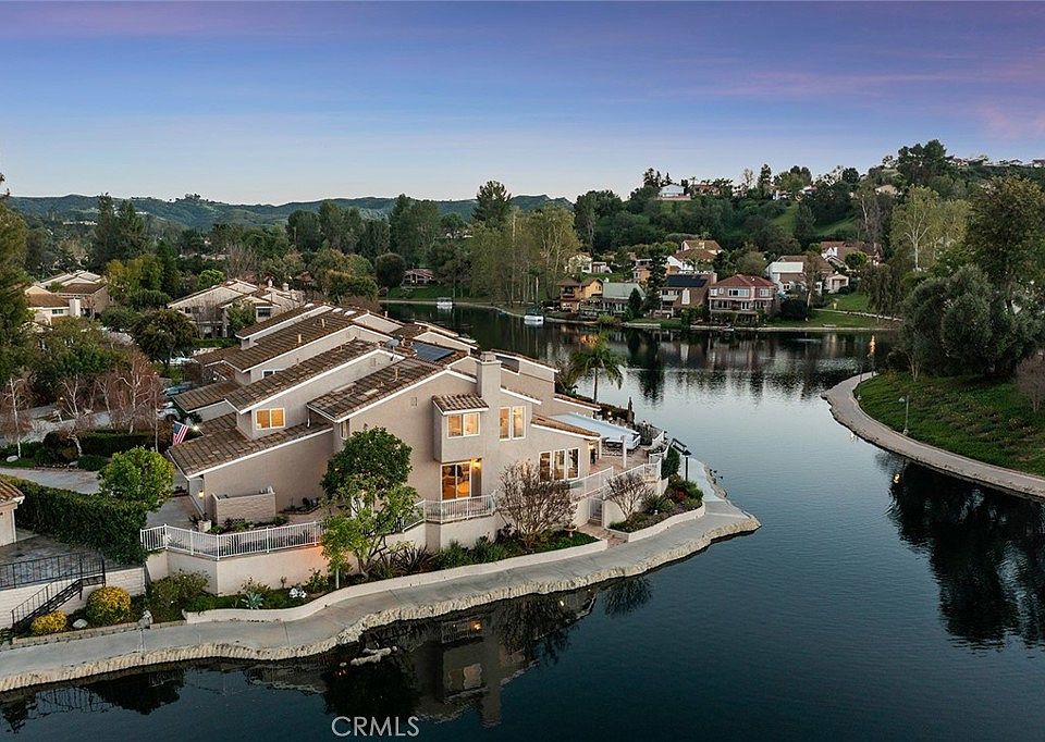 1st image of 4707 Park Olivo #N