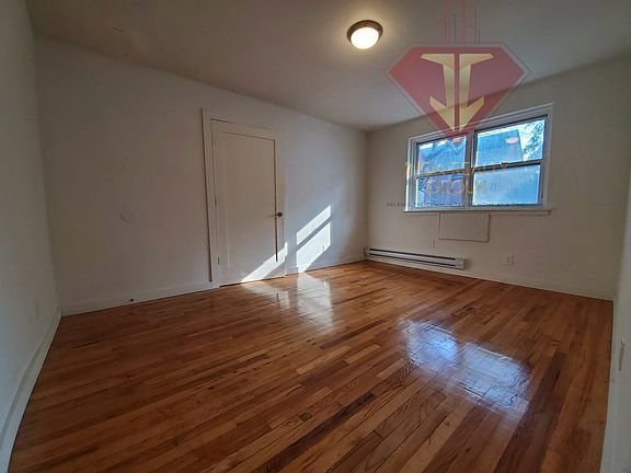 5th image of 592 Bergen Ave #C8