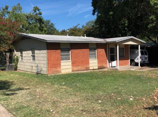 1416 Swiss St, Arlington, TX 76010