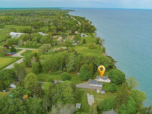 2nd image of 4441 E Lake Rd