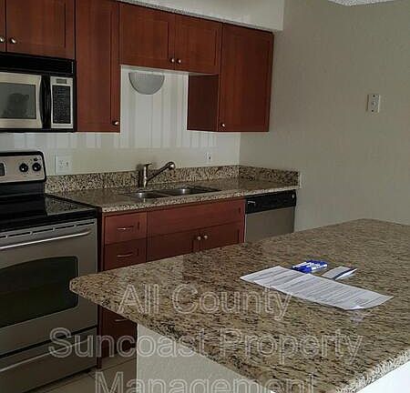 5th image of 10200 Gandy Blvd N APT 613