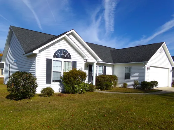 118 Sellhorn Blvd, New Bern, NC 28562