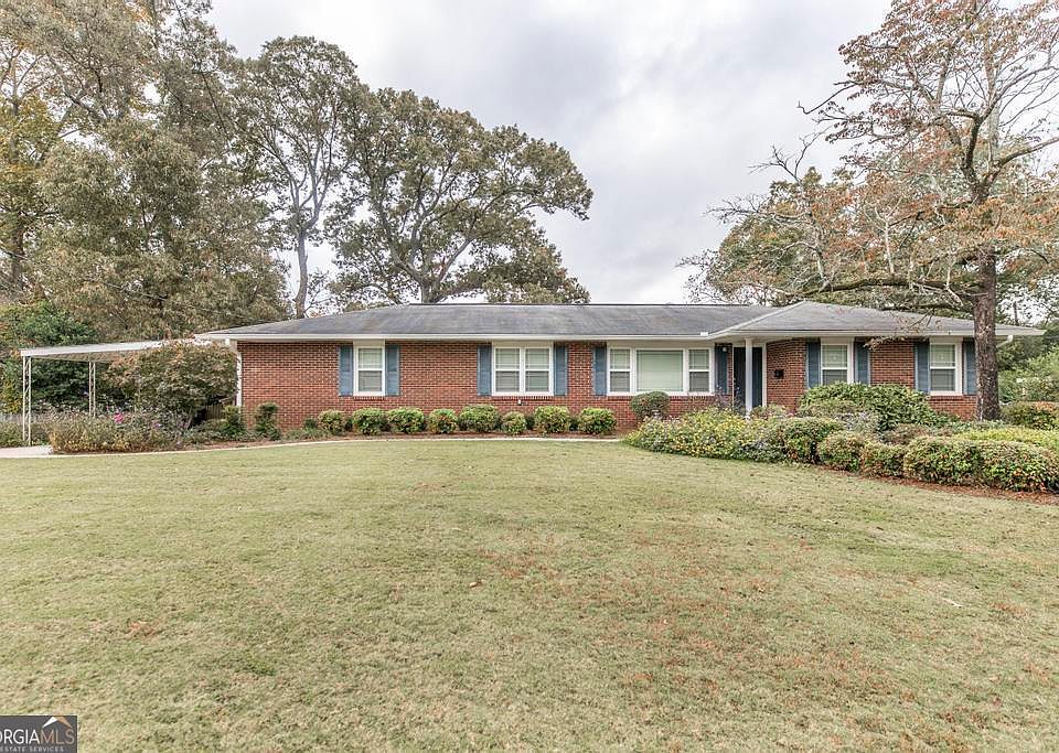 1st image of 105 Woodridge Dr
