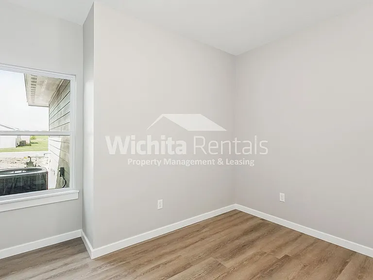 3810 S Bluelake St — Photo 9